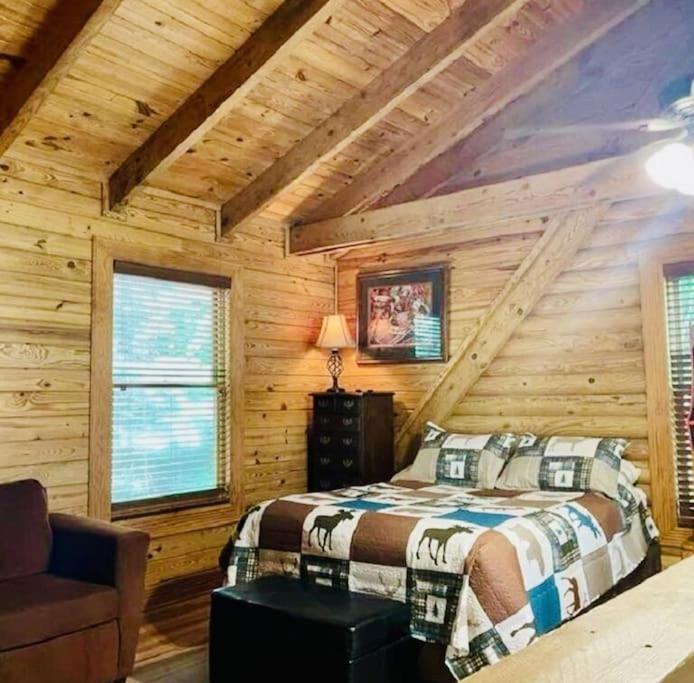 Rustic Black Bear Cabin Pigeon Forge Luaran gambar