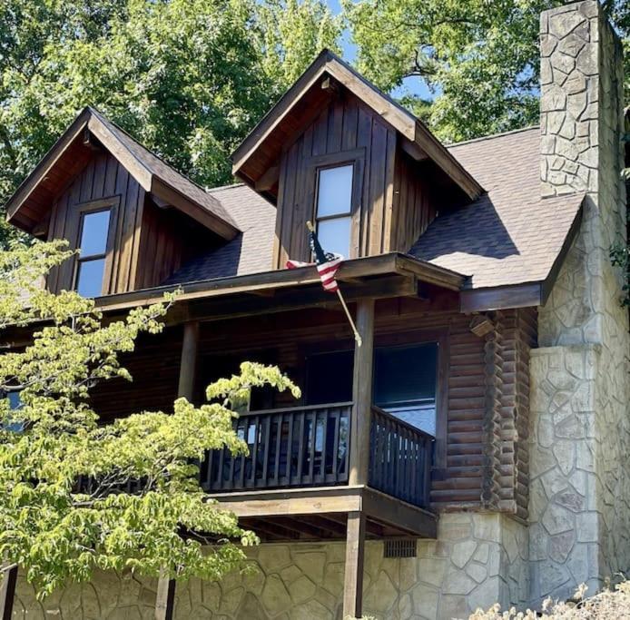 Rustic Black Bear Cabin Pigeon Forge Luaran gambar